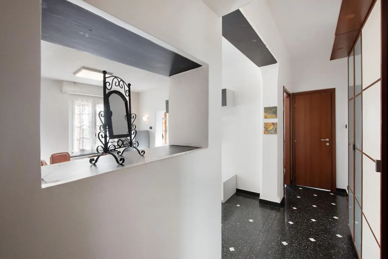 Apartment Aquarium Principe Genoa